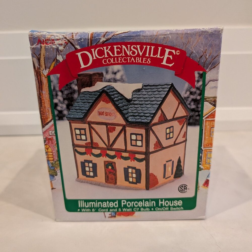 Dickensville Collectables Illuminated Porcelain House: Toy Shop